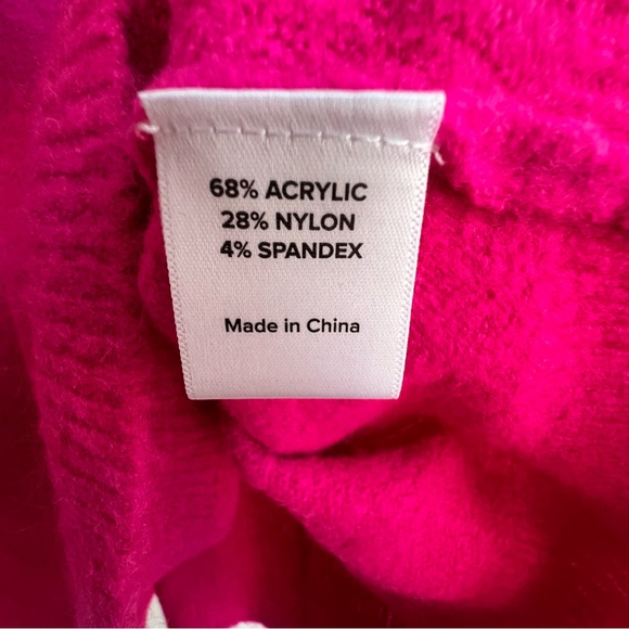 Evereve Rochelle Off Shoulder Pullover Sweater Fushia Pink Medium Relaxed Soft - Picture 11 of 16